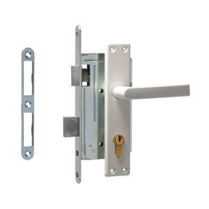 Built-in lock sets INA